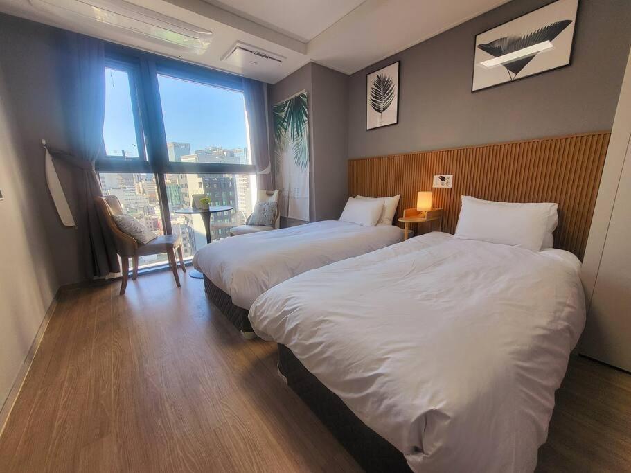 Stayc Hotel Myeongdong โซล ภายนอก รูปภาพ