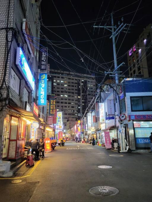 Stayc Hotel Myeongdong โซล ภายนอก รูปภาพ